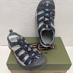 KEEN Women's Newport H2 Size 7.5 Closed Toe Water Sandal Navy/Magnet blue NEW
